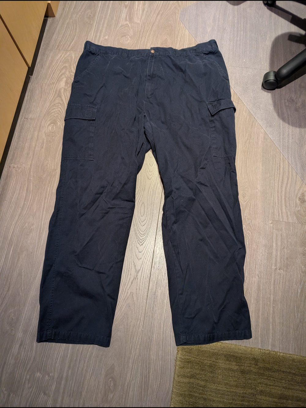 Denver Hayes Men's Cargo Pants - Navy